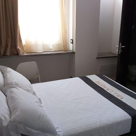 Hotel Villa Joseph Marotta Buitenkant foto